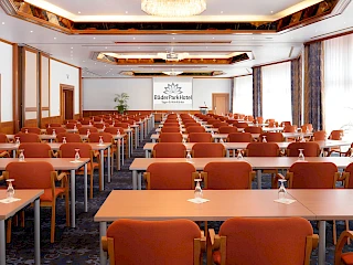 Blick in einen Tagungsraum des Sieben Welten Hotel & Spa Resort