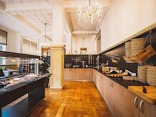 Blick in den Frühstücksbereich im Boutique Hotel Badehof