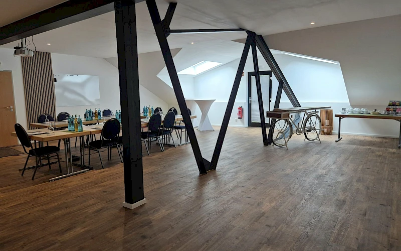 Blick in den Seminarraum Bonifatius im Boutique Hotel Badehof